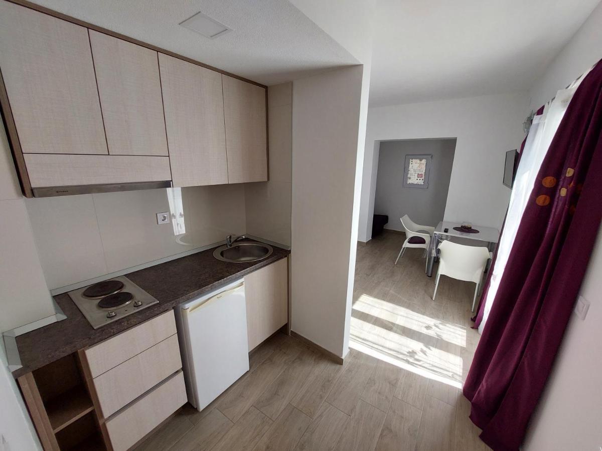 Apartments Matic Baška Voda Екстериор снимка