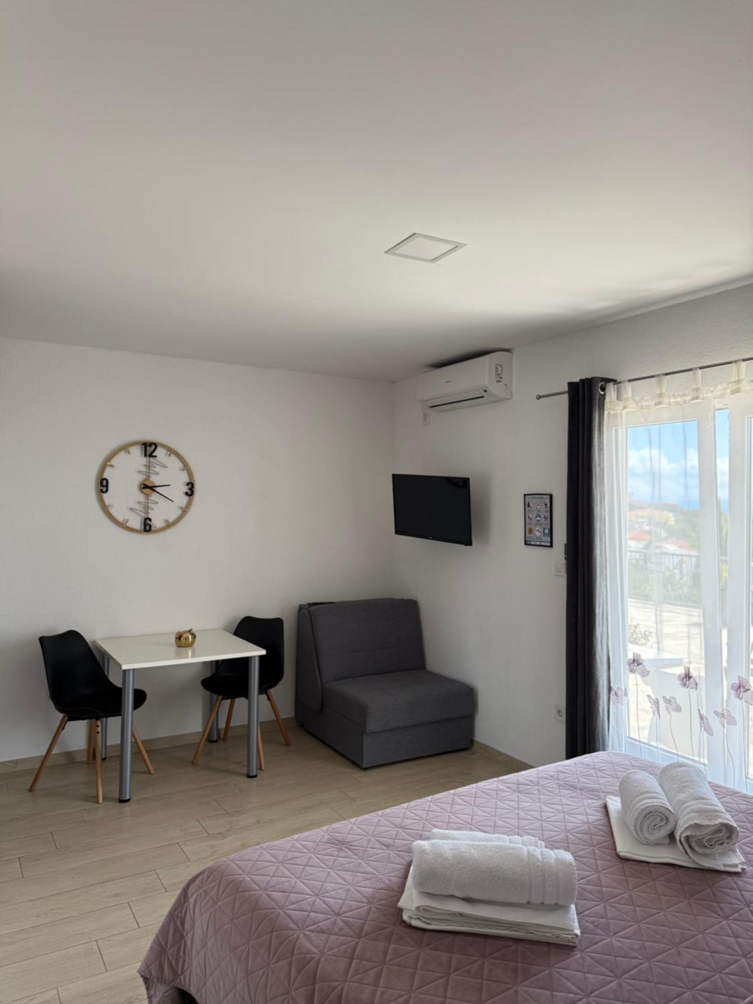 Apartments Matic Baška Voda Екстериор снимка