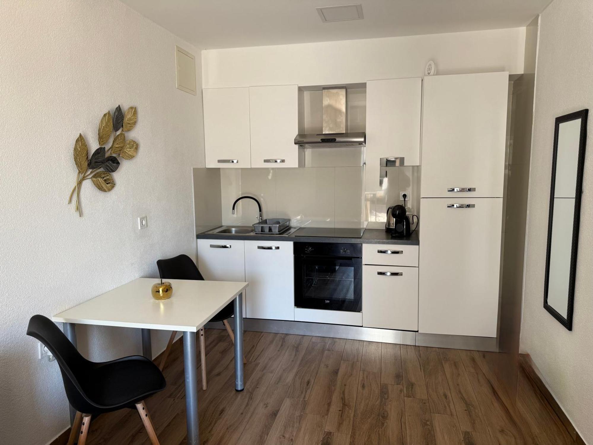Apartments Matic Baška Voda Екстериор снимка