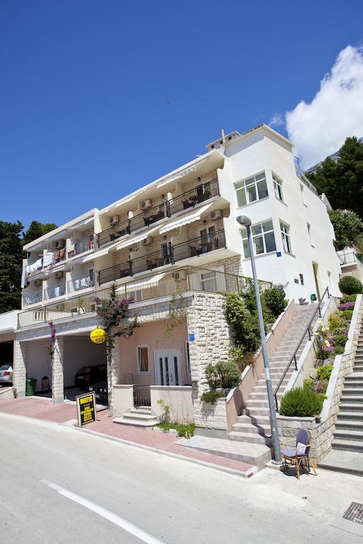 Apartments Matic Baška Voda Стая снимка